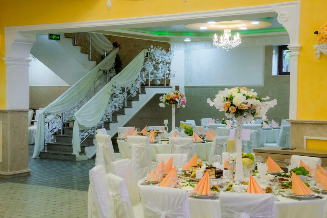 Sunrise Hotel Kobuleti ภายนอก รูปภาพ